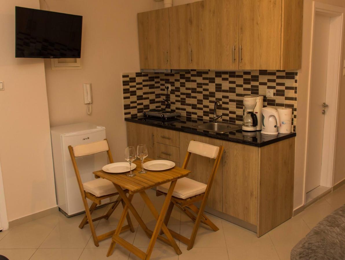 Central Luxury Studio Corinth Екстериор снимка