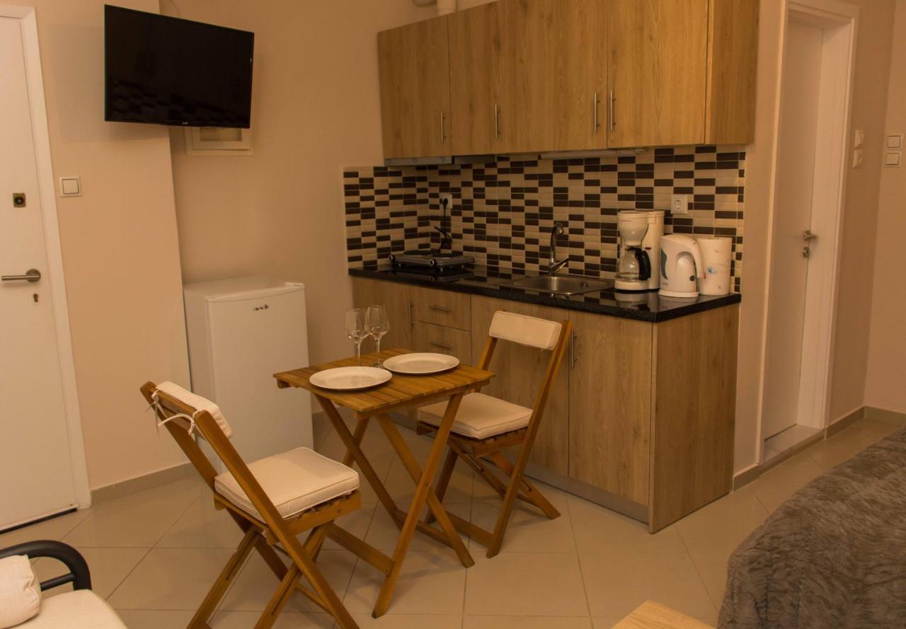 Central Luxury Studio Corinth Екстериор снимка