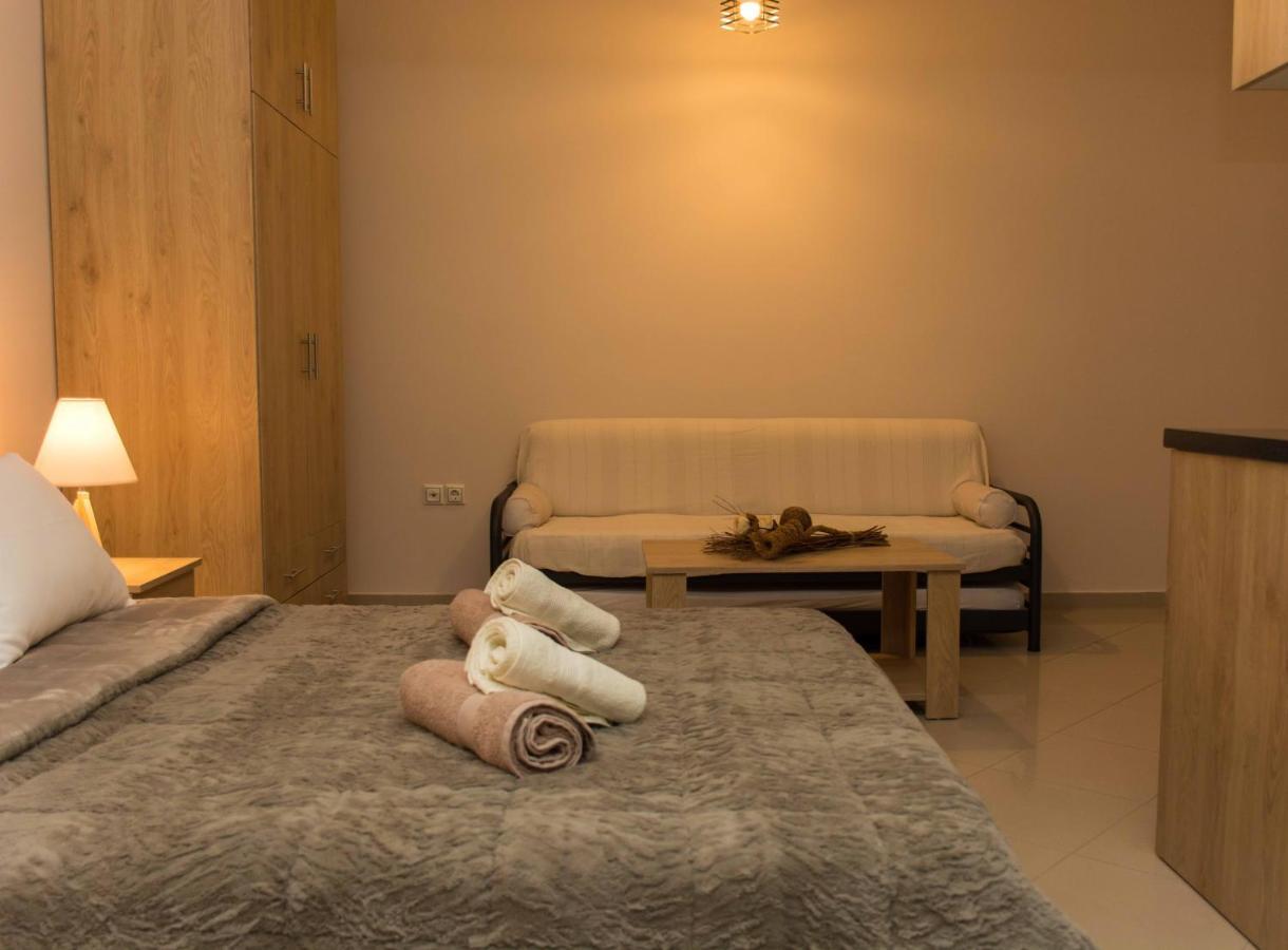 Central Luxury Studio Corinth Екстериор снимка
