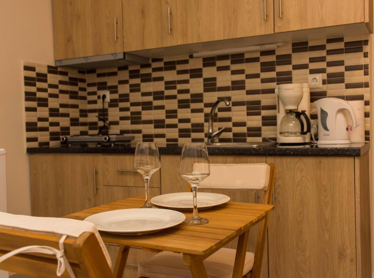 Central Luxury Studio Corinth Екстериор снимка